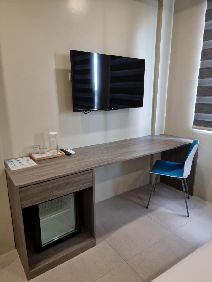Seeya Hotel Tubigon Chambre photo