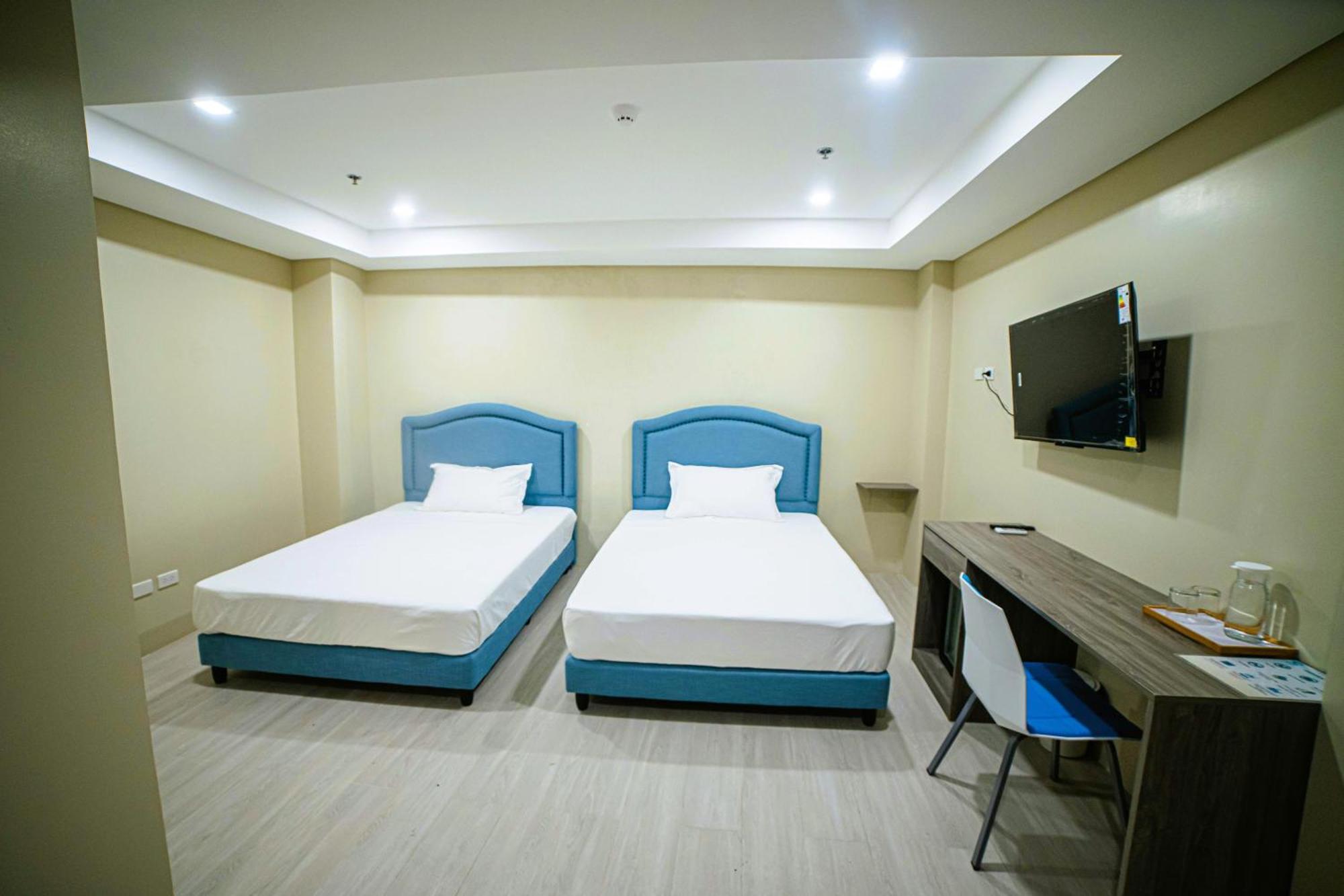 Seeya Hotel Tubigon Extérieur photo